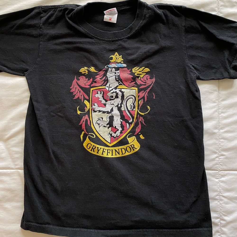 Youth Gryffindor shirt